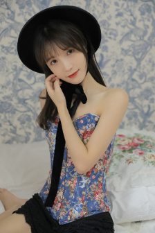 泰国最美人妖POYD